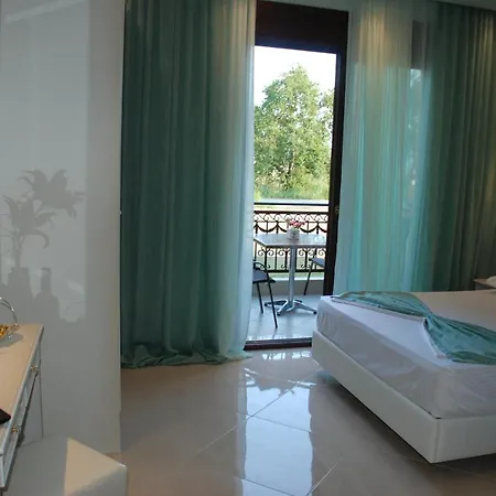 Elxis Luxury Resort Nea Vrasna Exterior photo