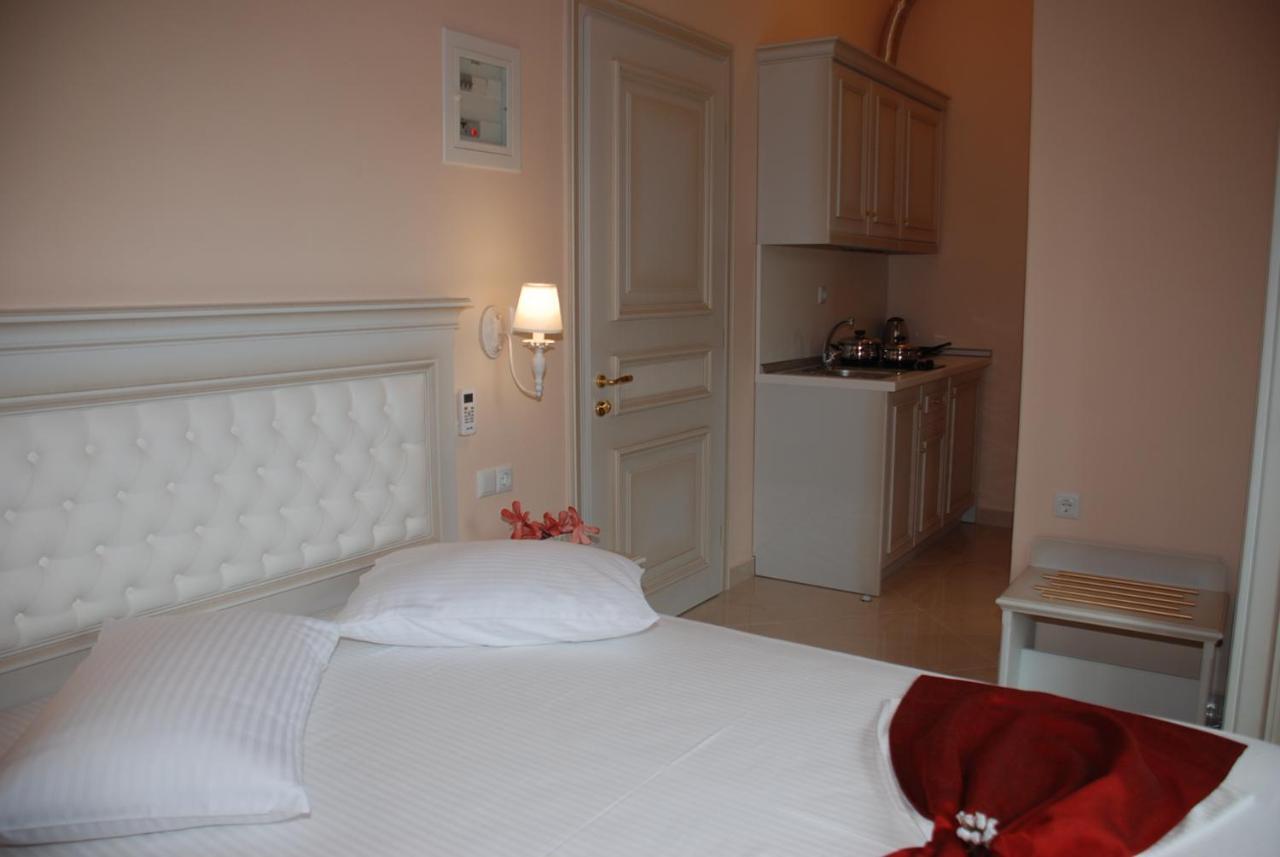 Elxis Luxury *