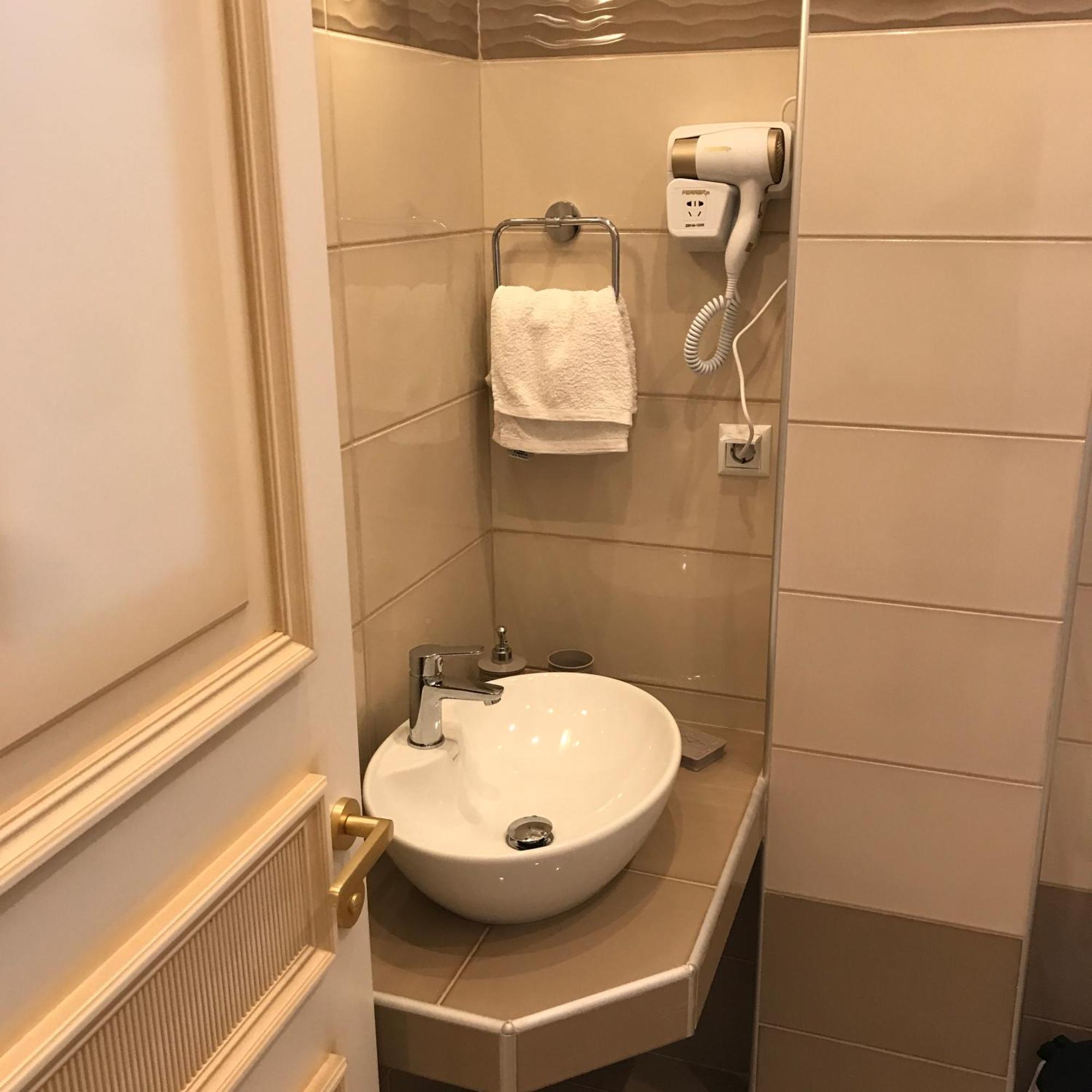 Elxis Luxury Apartment Vrasná