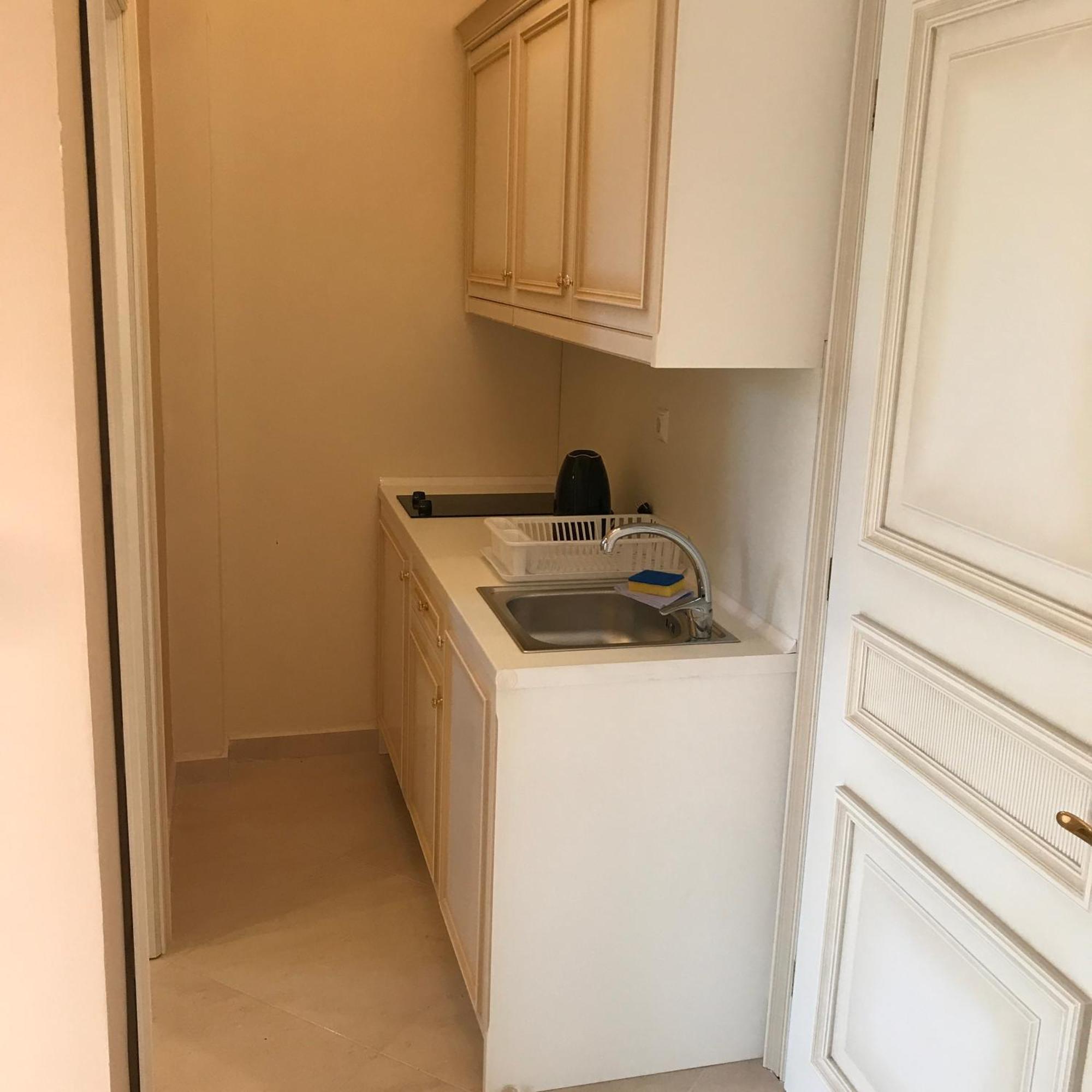Elxis Luxury Apartment *